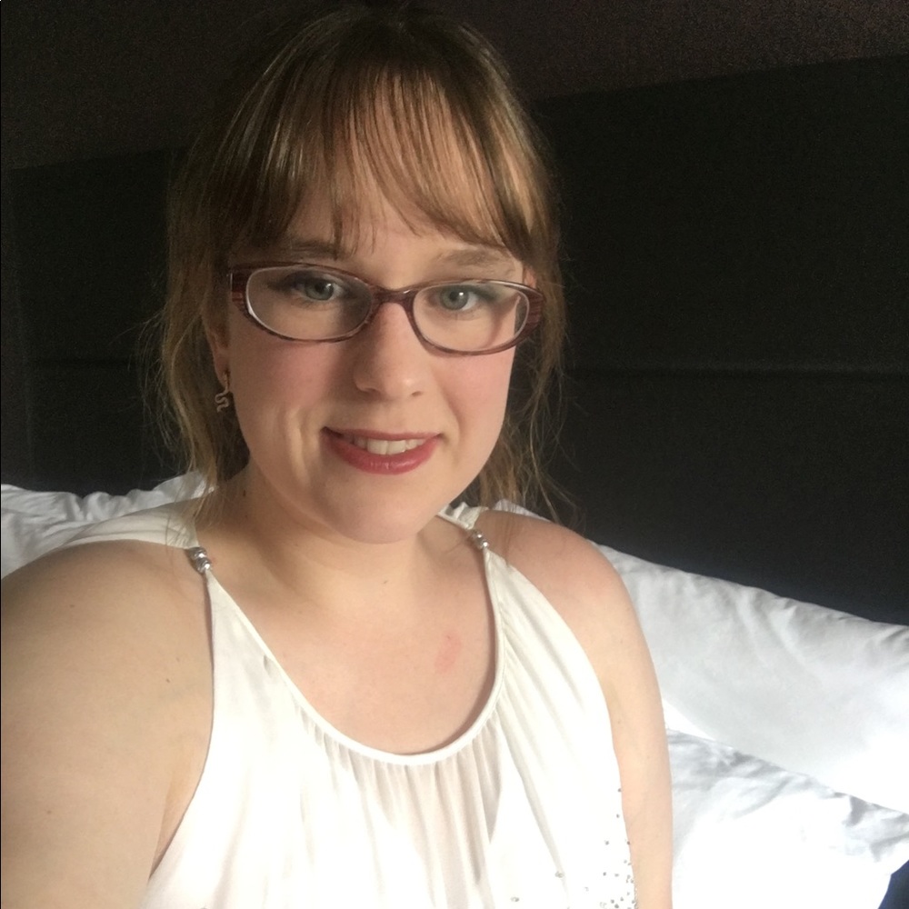 Meet your Posher, Katie